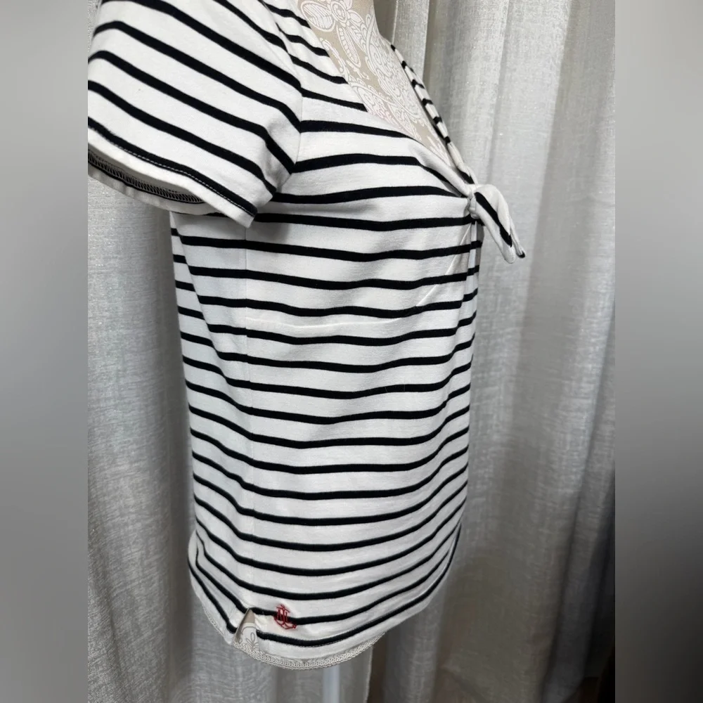 American Living Striped Tie-Front Top (Size M) - Picture 5 of 6